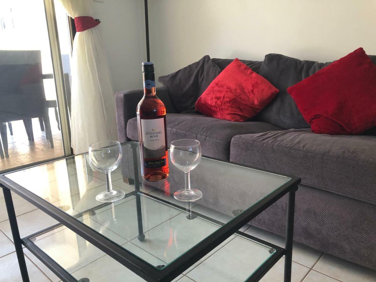 Royal Seacrest Apartment Пафос Екстериор снимка